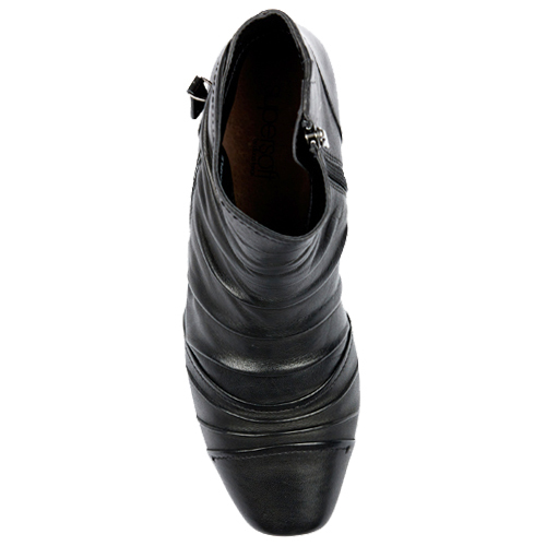 df supersoft boots