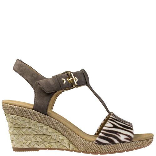 Gaby [Colour: animal print] [Size: 10.5]