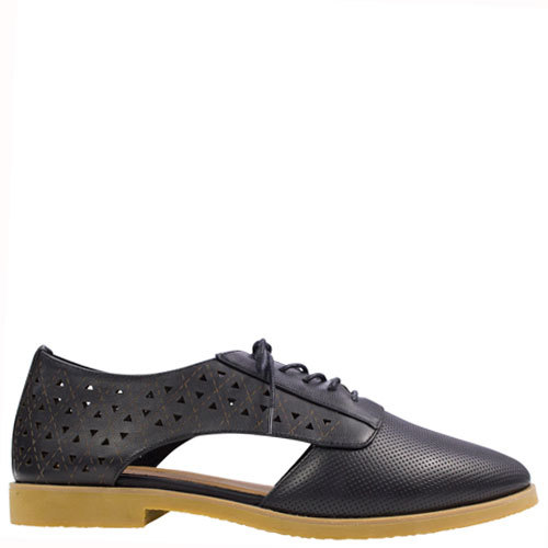 Demi [Colour: Black] [Size: 42]