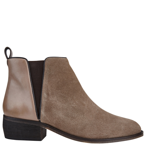 Deluxe [Colour: Taupe Suede] [Size: 10]
