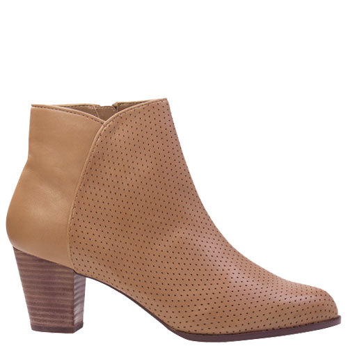 Lora [Colour: Tan] [Size: 10]