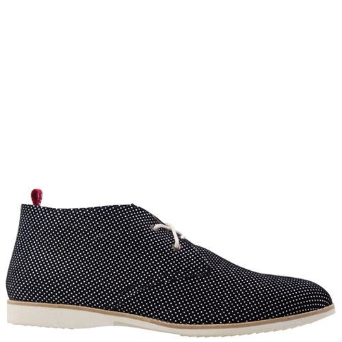 Chukka [Colour: Black Dream] [Size: 42]