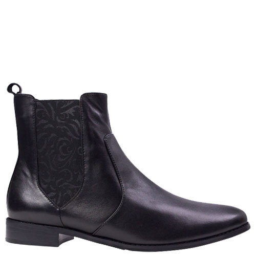 Loft [Colour: Black] [Size: 42]