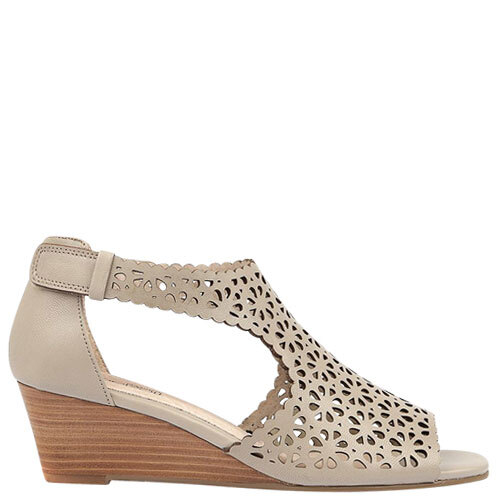 Kattina [Colour: Pale Taupe] [Size: 10]