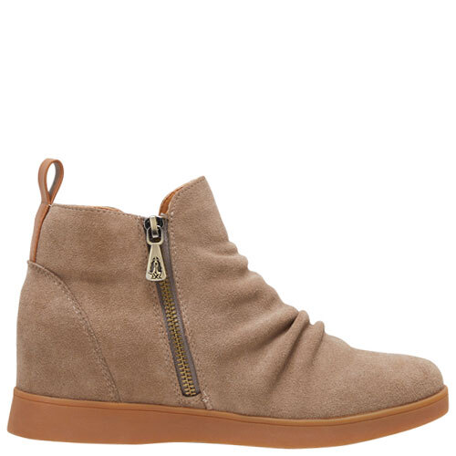 Monterey [Colour: Taupe Suede] [Size: 10]