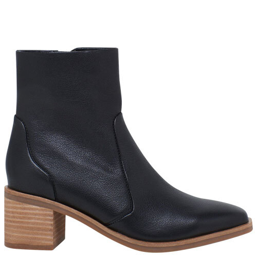 Superb [Colour: Black] [Size: 10]