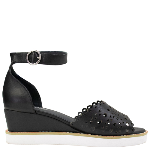 Nikki [Colour: Black] [Size: 42]
