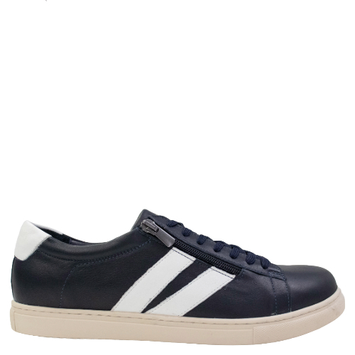Ultimate [Colour: White/Navy] [Size: 42]